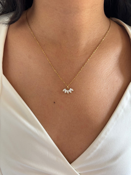 Tulip Necklace