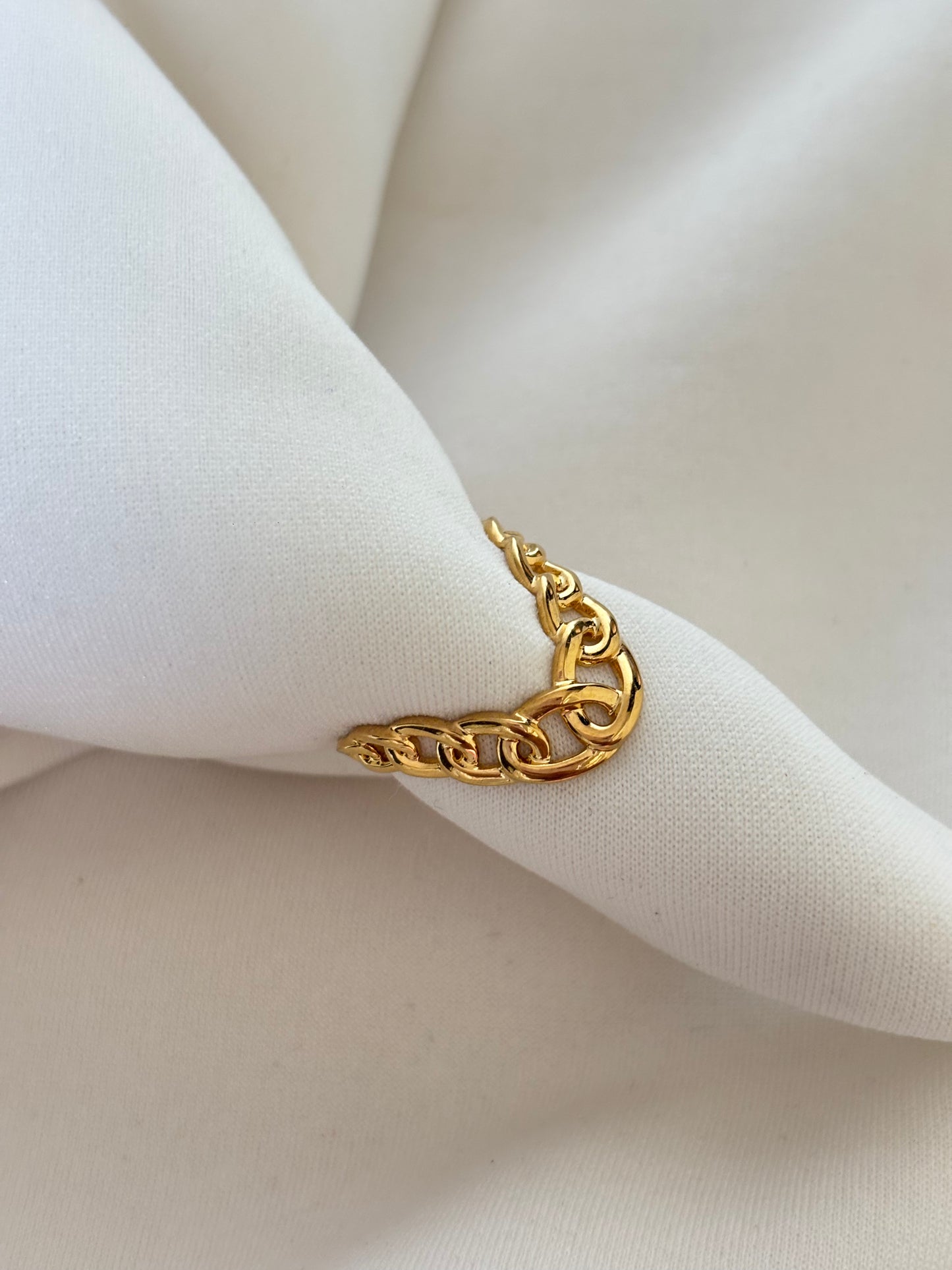 Velcy Adjustable Ring