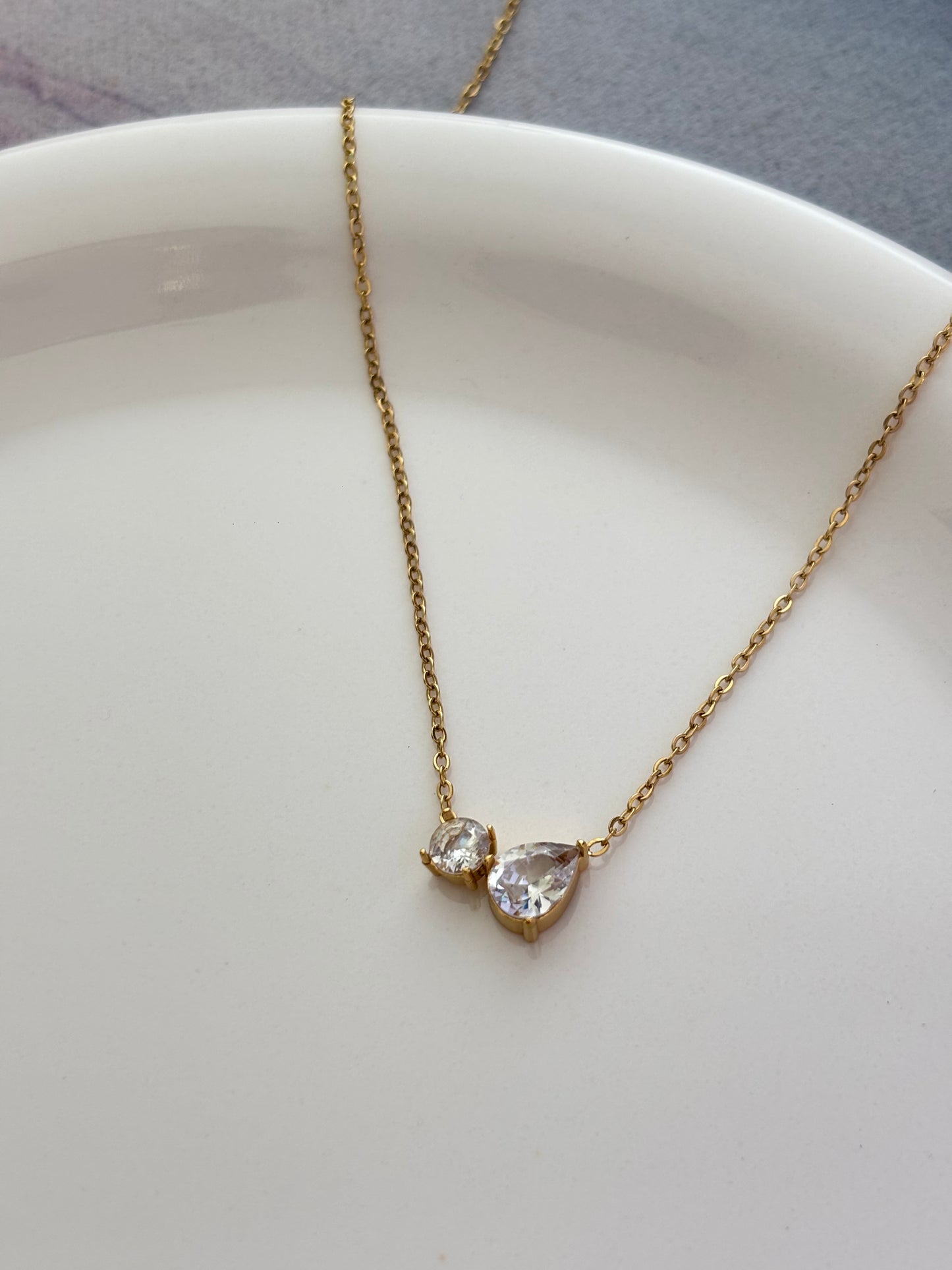 Toi-Moi Solitaire Necklace
