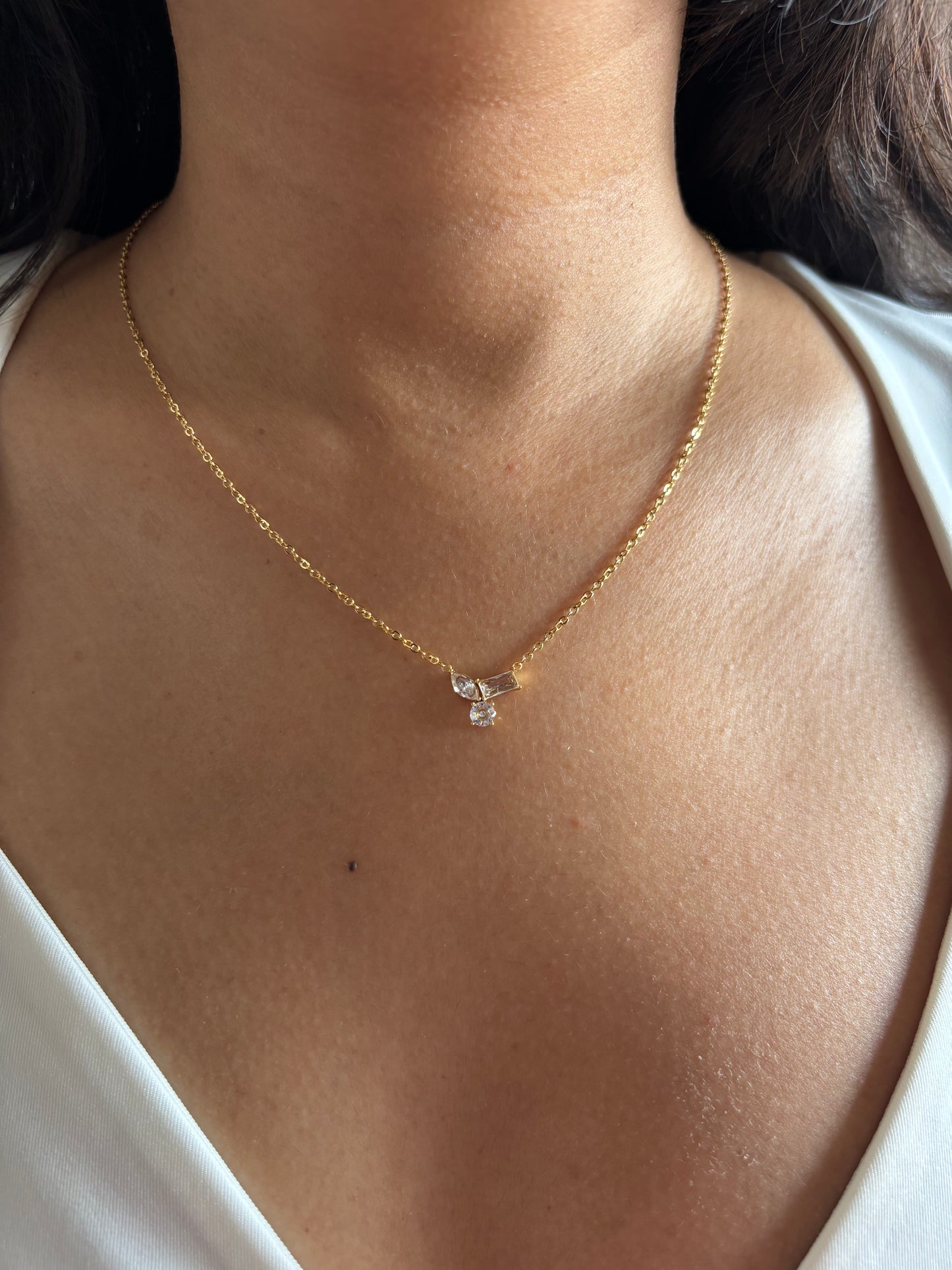 Trio solitaire Necklace