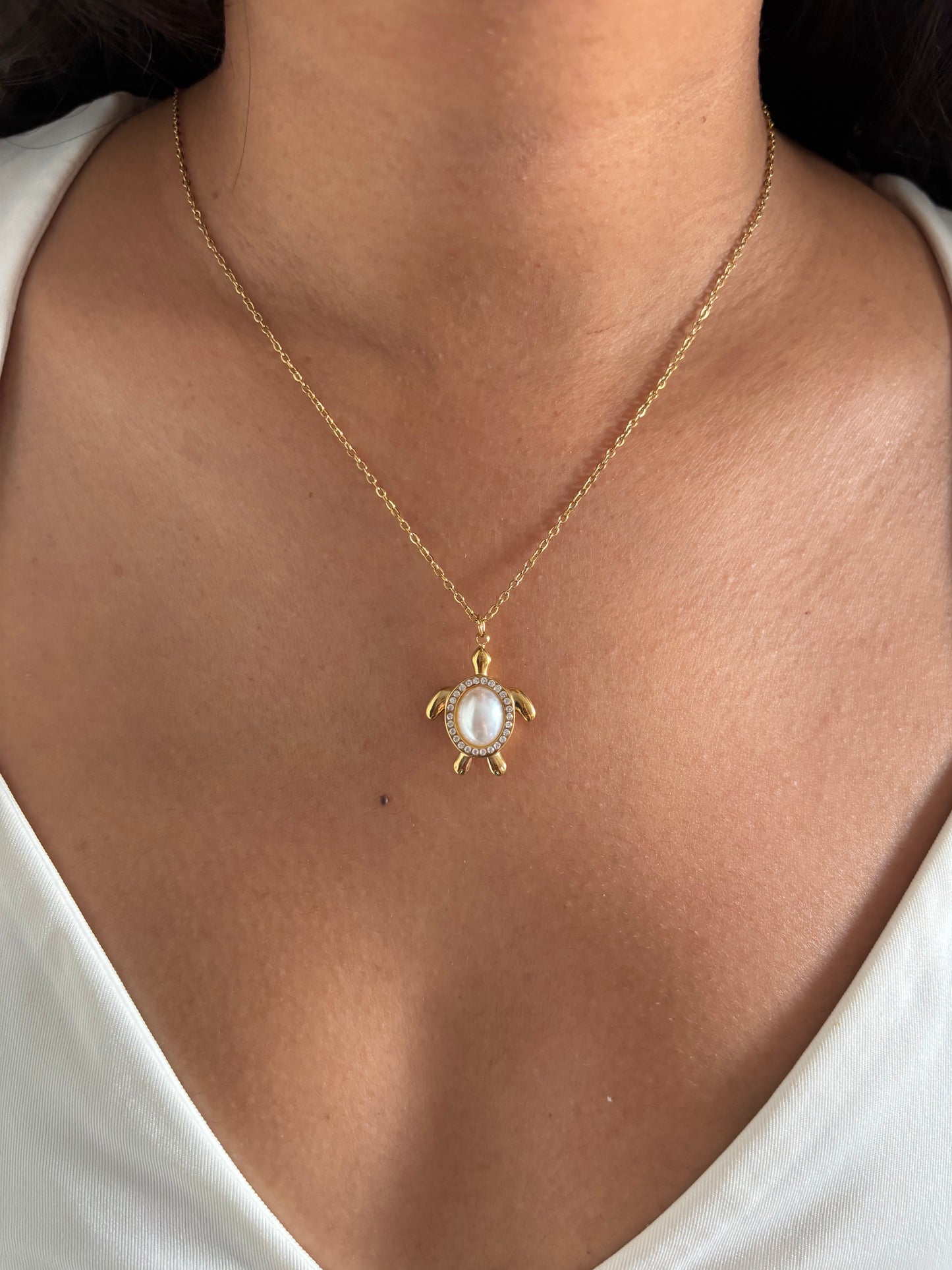 Kiwi Turtle Necklace