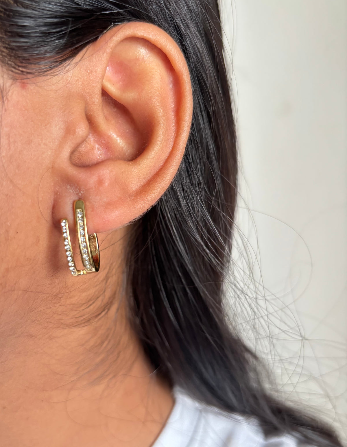 Ancia Studded Earring