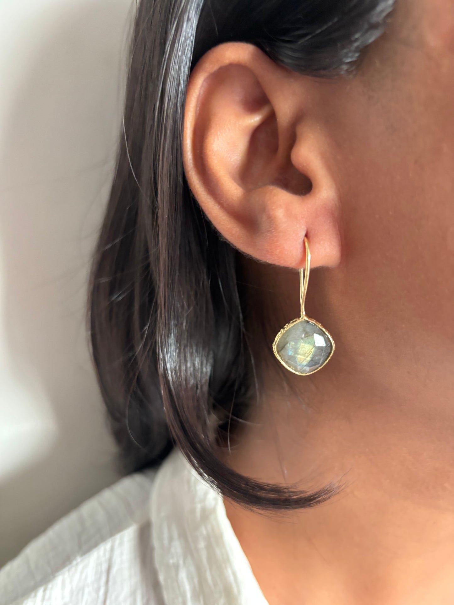 Cats Eye Drop Earring Brass