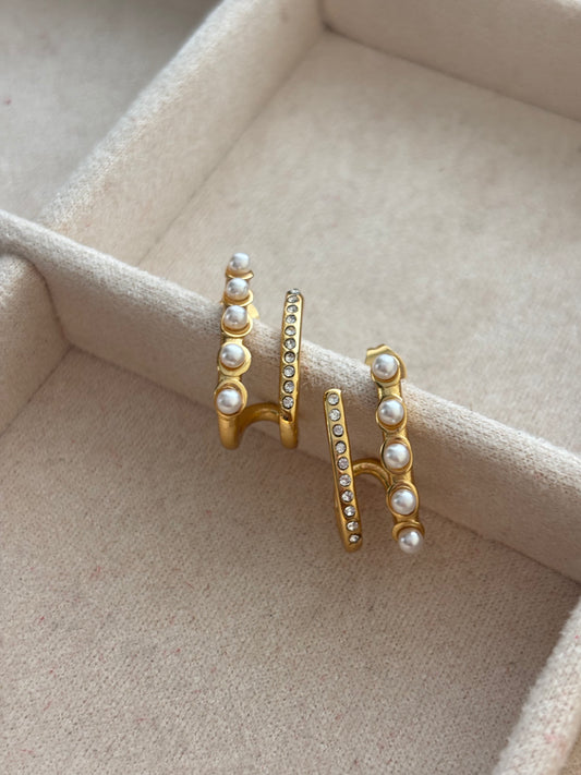 Studded Pearl Earrings
