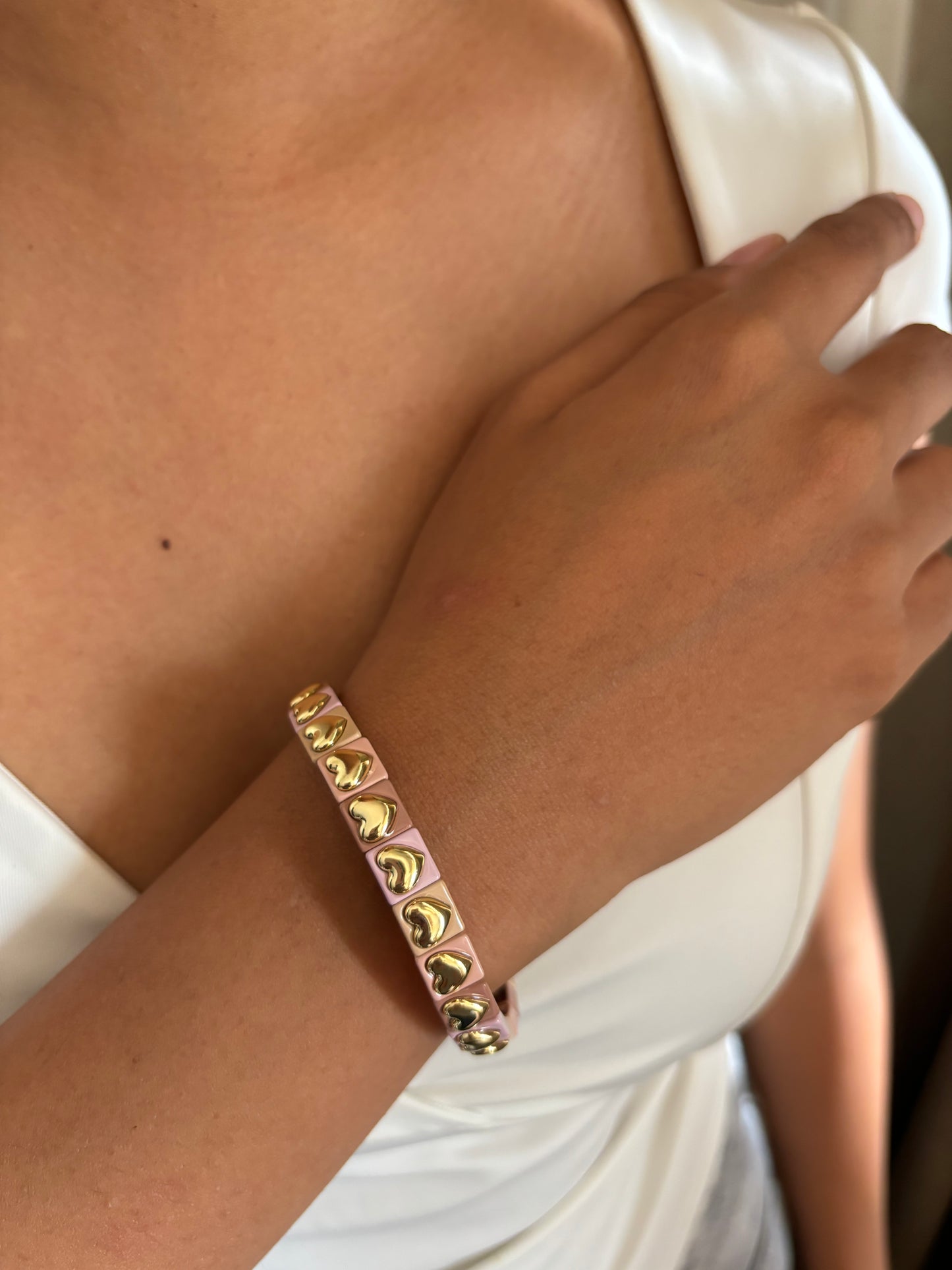 Mauve Heart Enamel Stretchable Bracelet