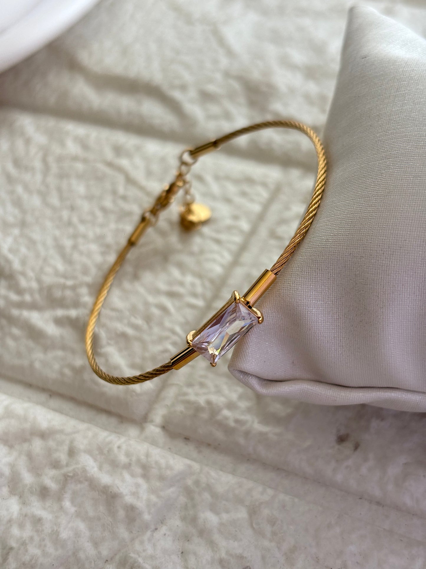 Emerald Solitaire Bracelet
