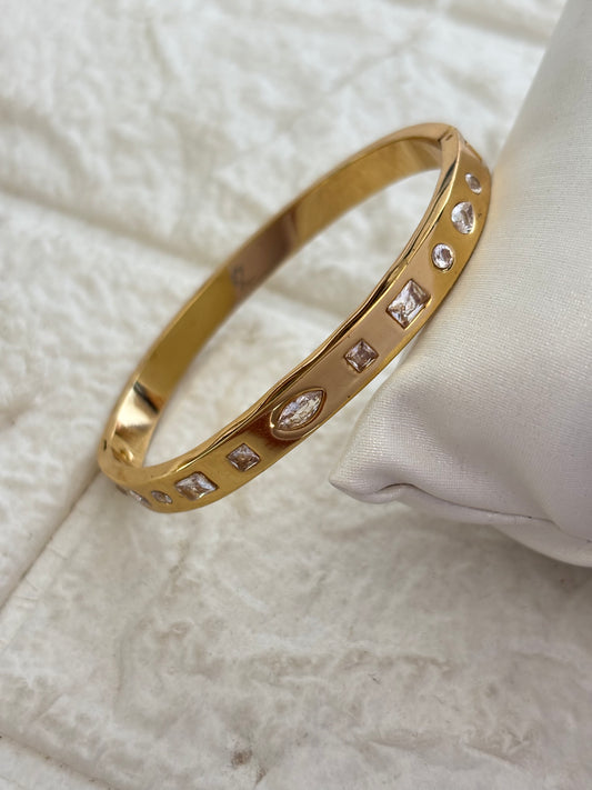 Meraki Clear Studded Bracelet - Small size