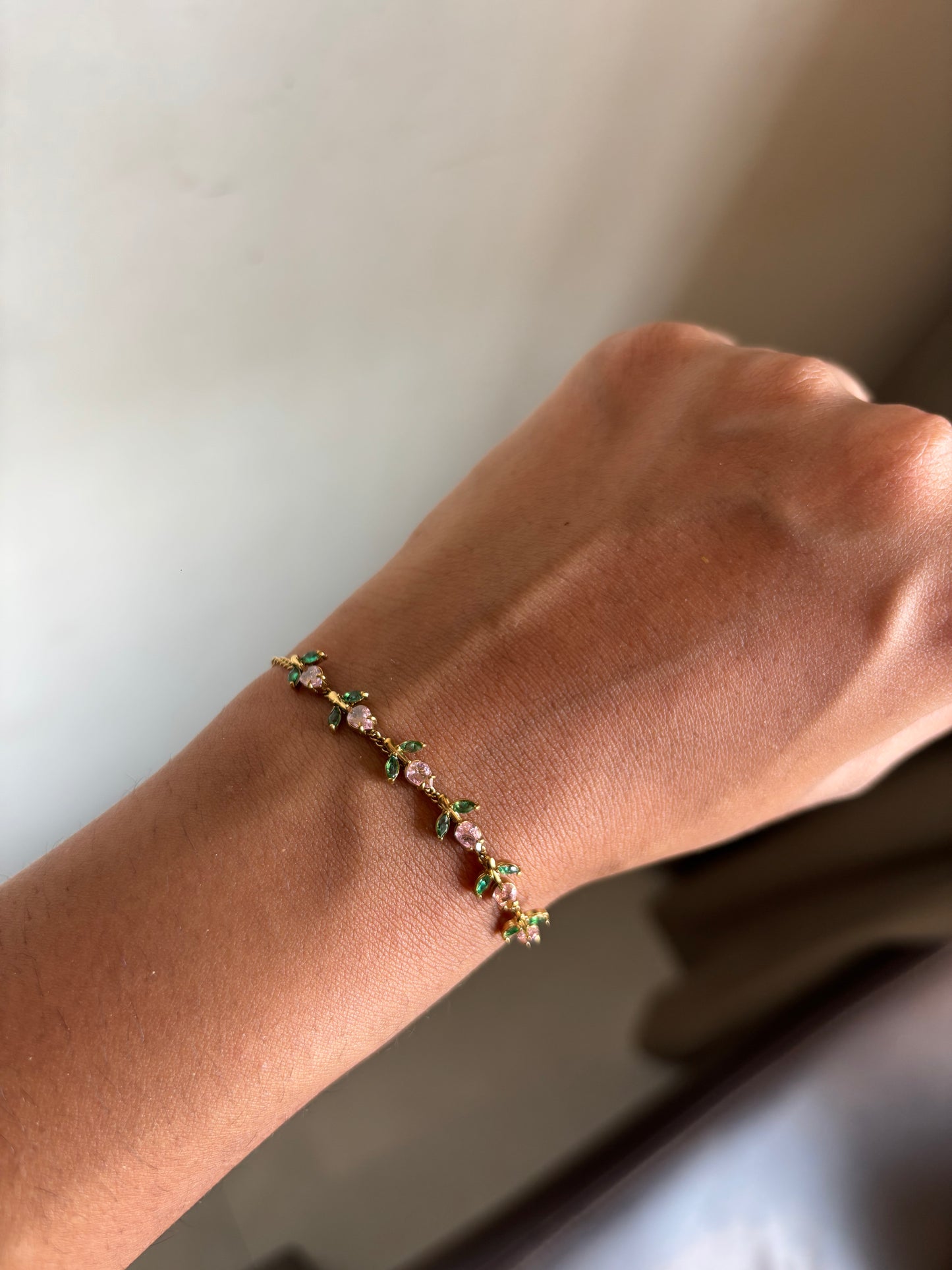 Tulip Pink Pull Up Bracelet