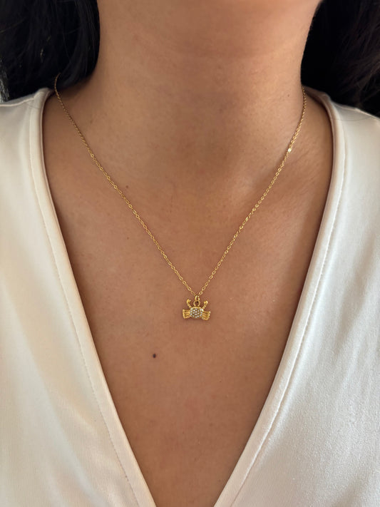 Dainty Crab Necklace