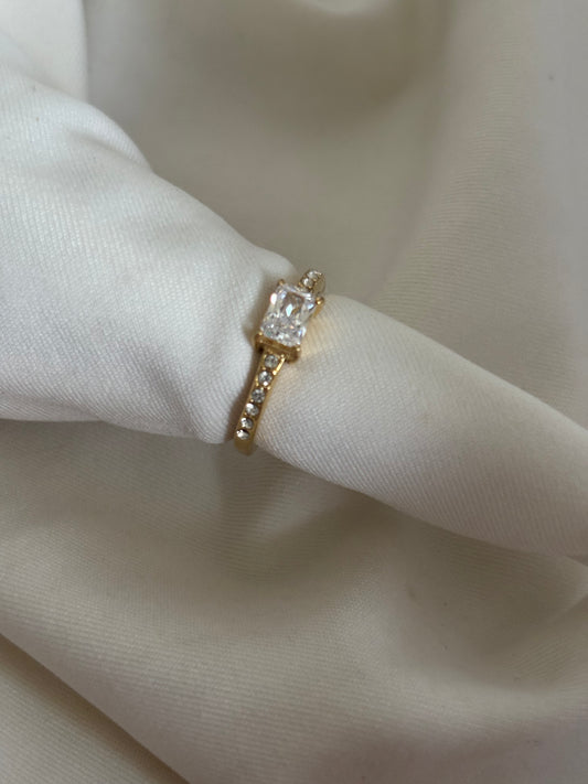Meraki Solitaire Ring-Size 6 to 7
