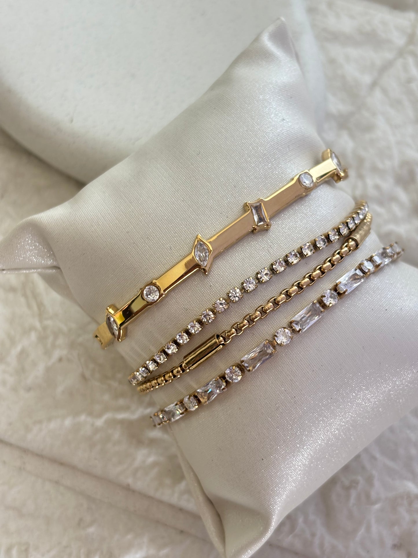 Sparkling Glam Bracelet Stack
