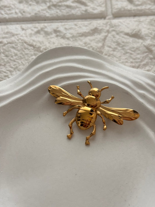 Bold Bee Brooch