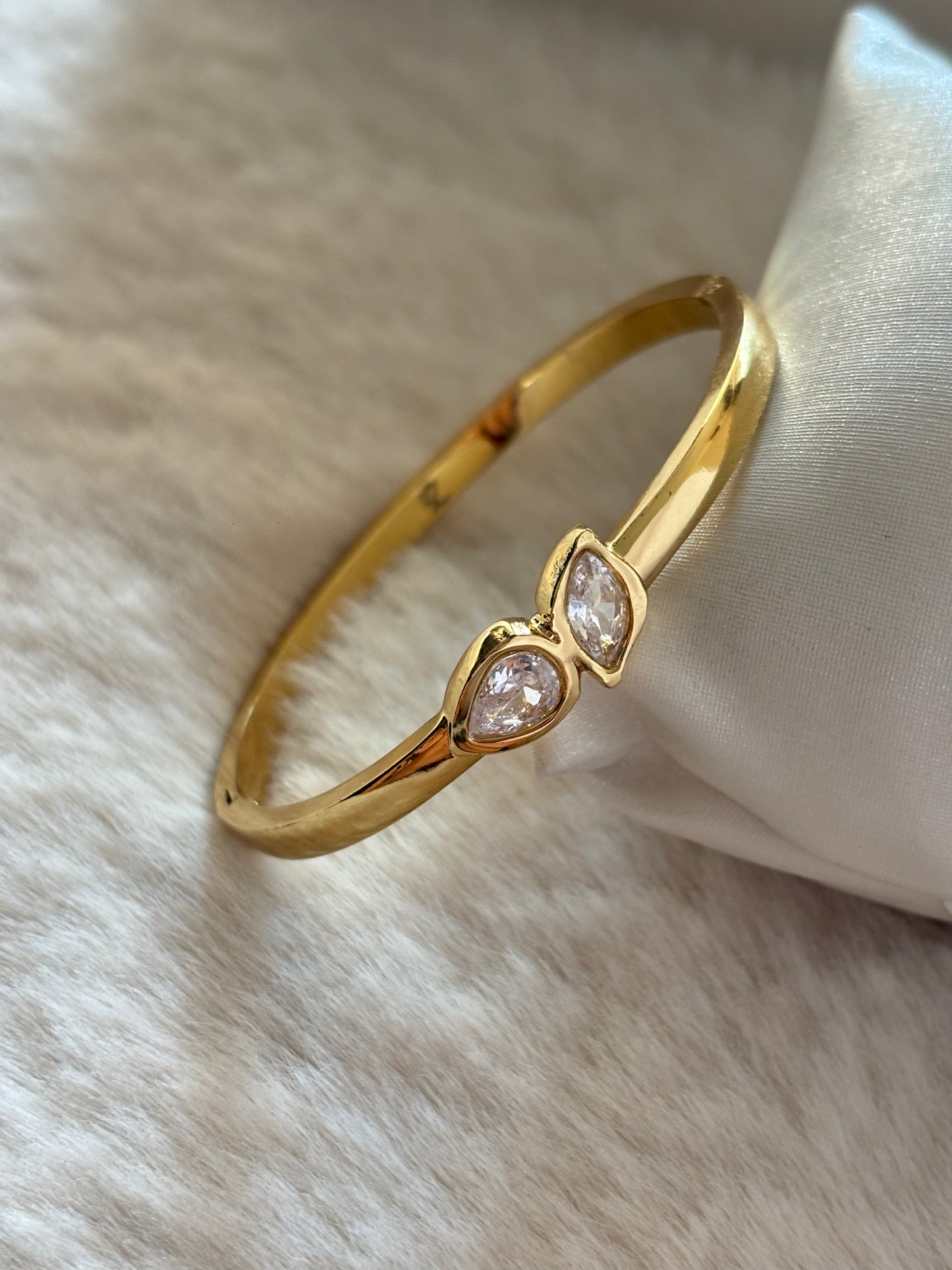 Toi-Moi Solitaire Bracelet Small Size