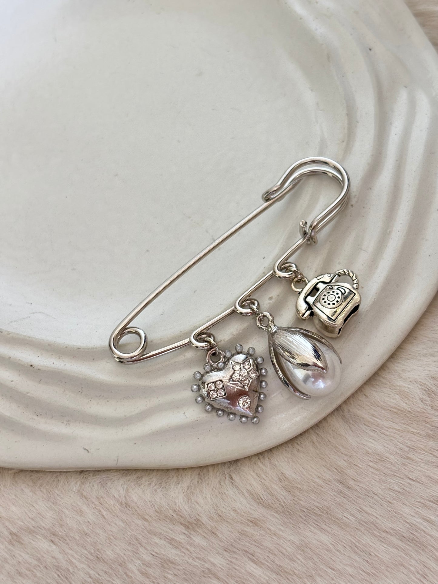Retro Charm Brooch