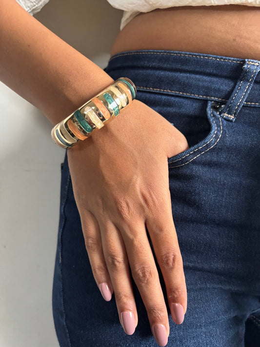 Tres Chunky Bangle Brass