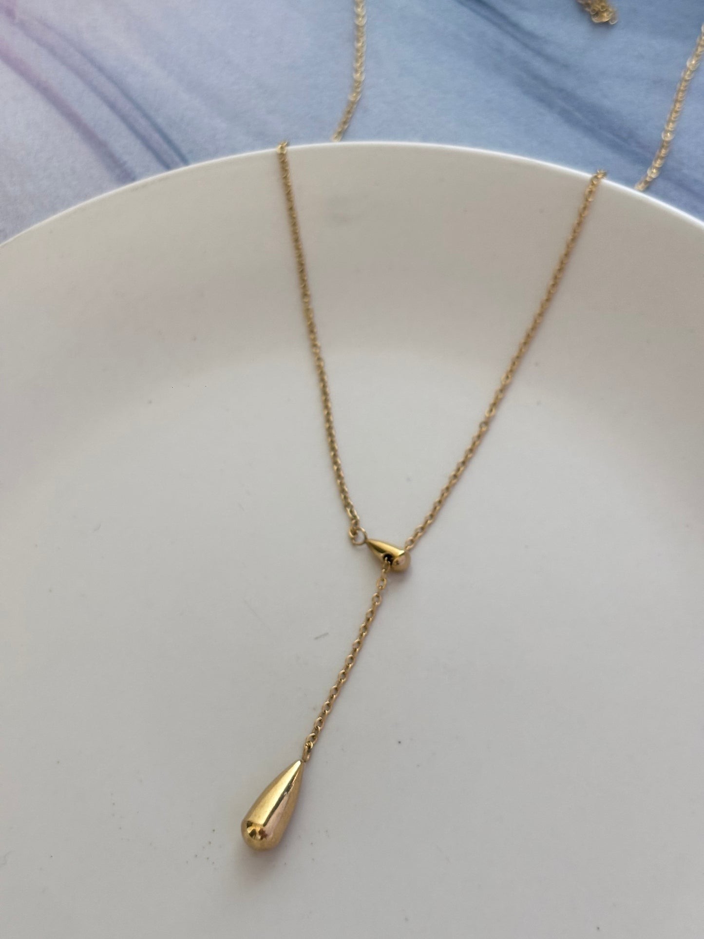 Drip-Drop Y Necklace