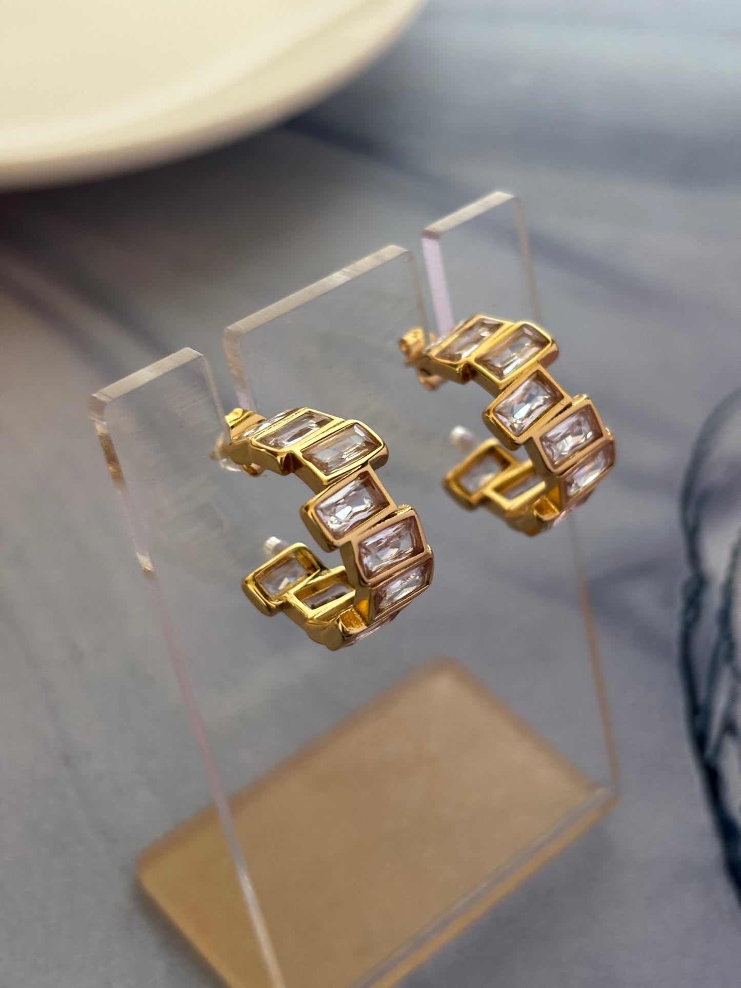 Aviana Studded Hoops