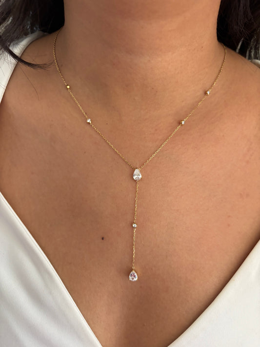 Pearlina Y Necklace