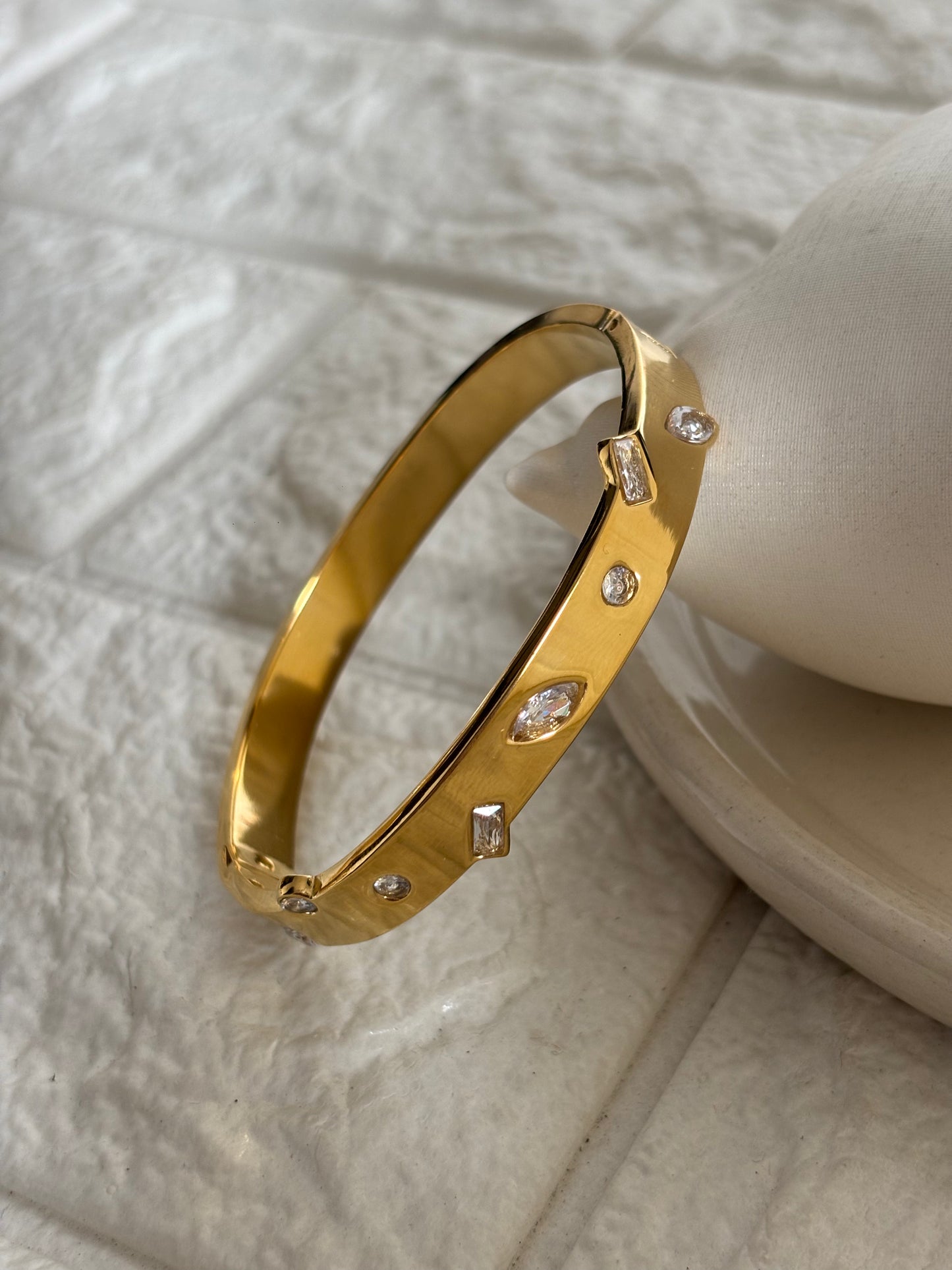 Timeless Treasure Bracelete