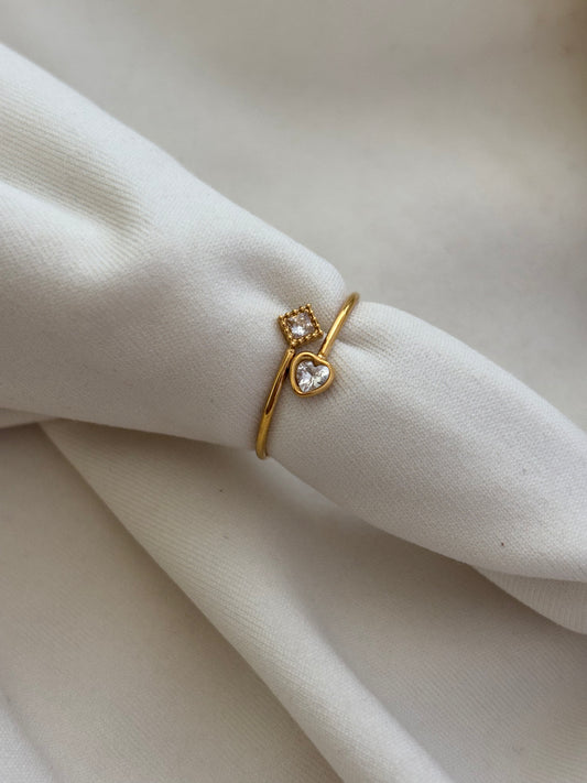 Dainty Heart Cube Ring