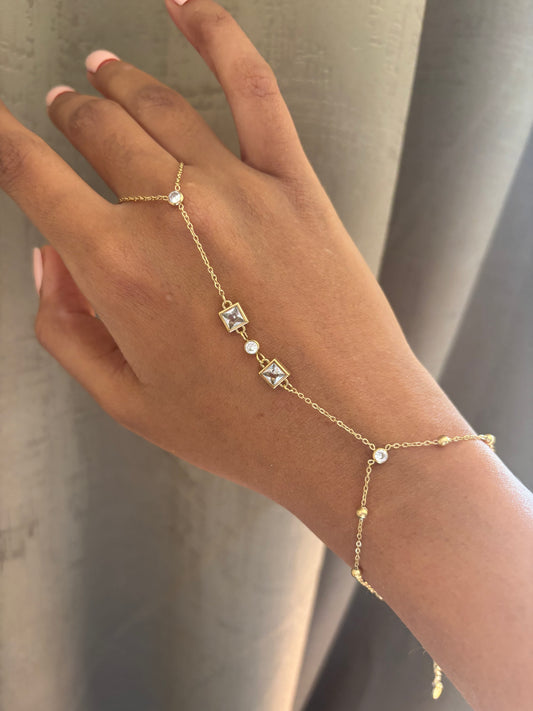 Inaya Studded Hand-Chain