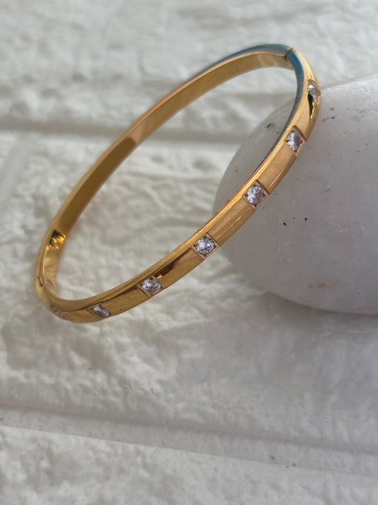 Scarlett Bracelet