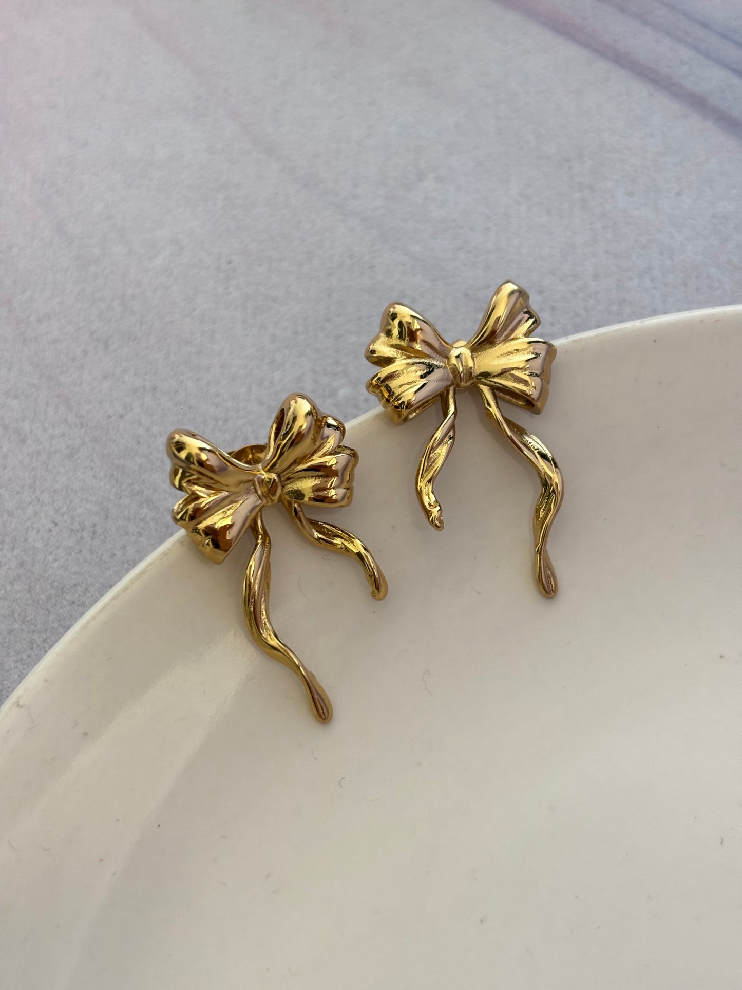 Pretty Bow Earring