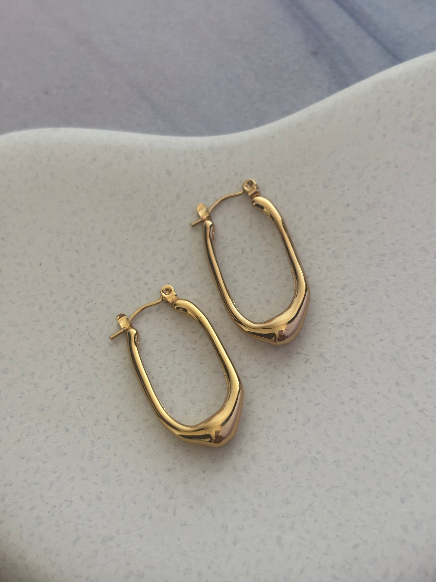 Katty Hoops