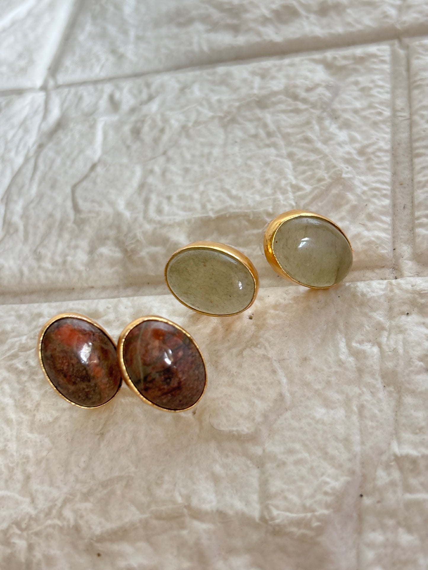 Pebble Natural Stone Studs Brass