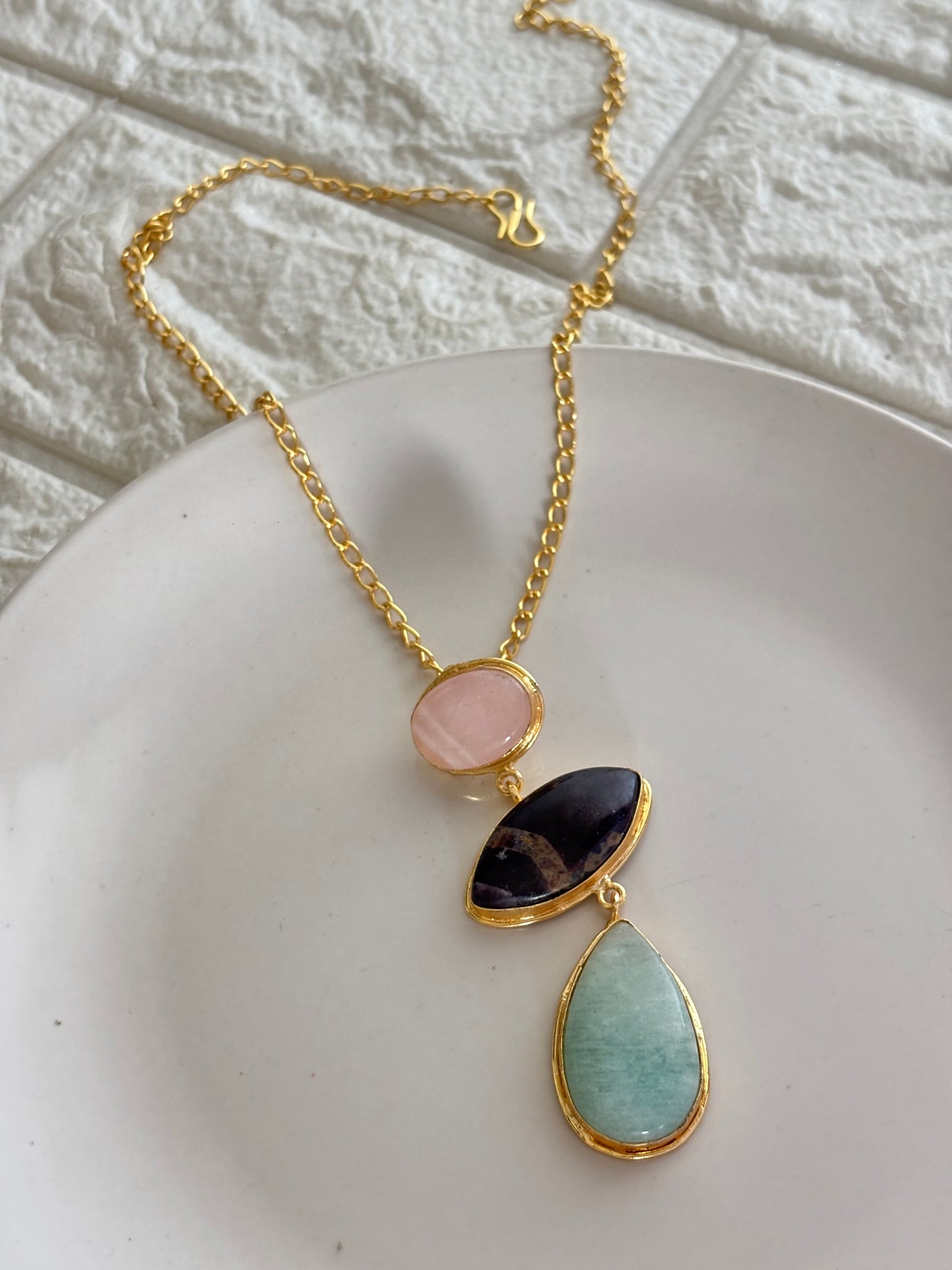 Isabelle Necklace- Brass