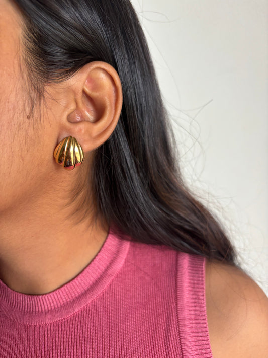 Shell Studs