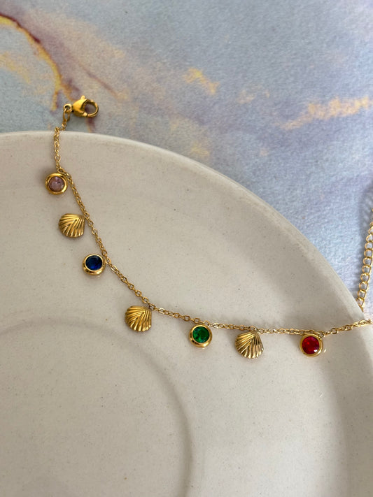 Dainty multi-color shell Bracelet