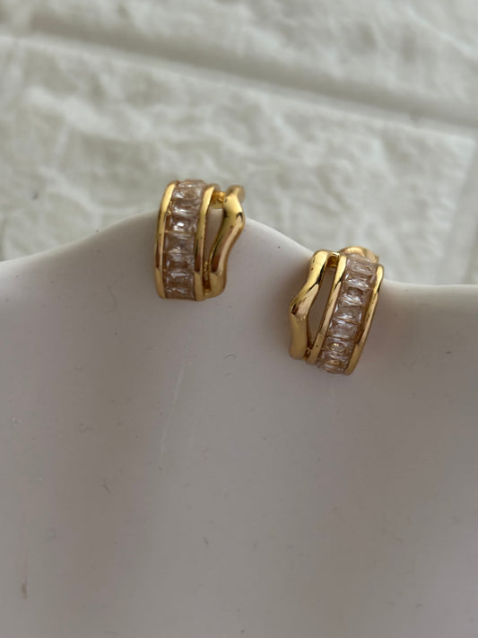 Khloe Studded Earrings