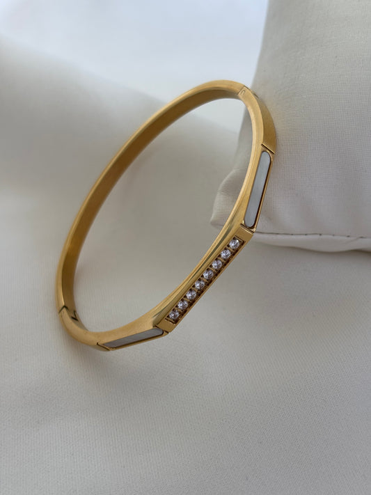 MOP Eliza Studded Bracelet