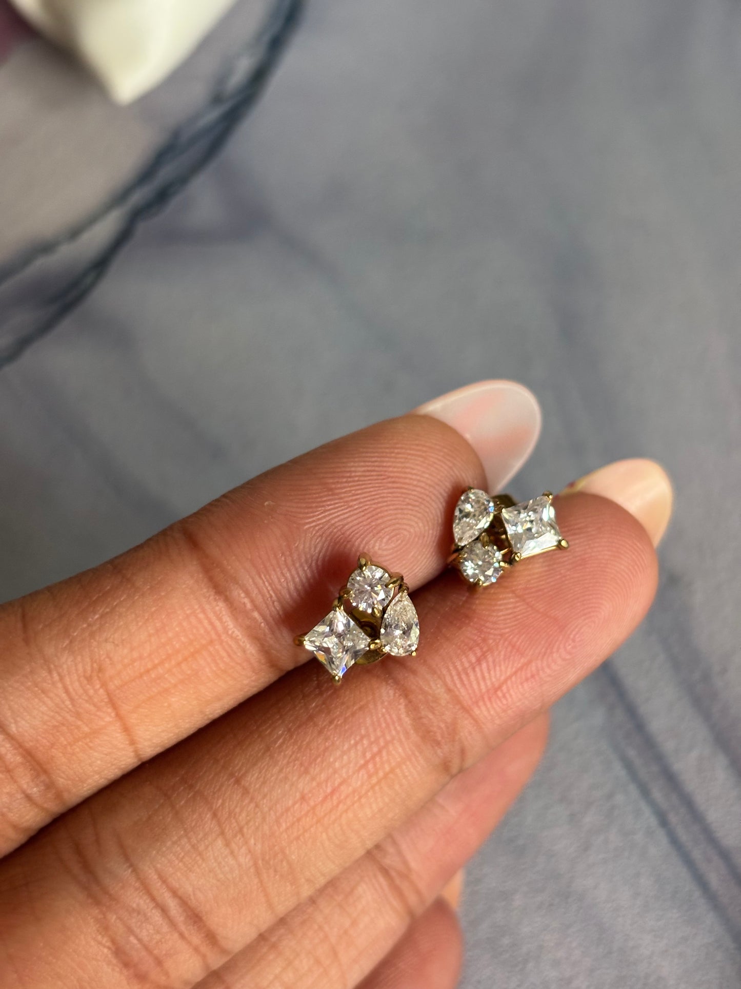 Trio solitaire Studs
