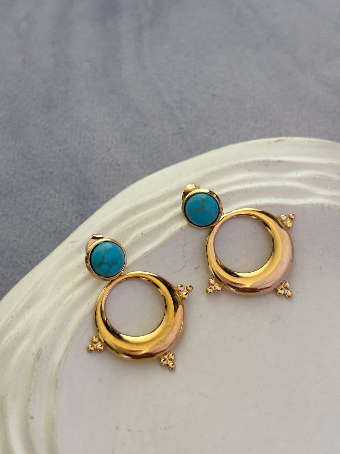 Lazurite Earring