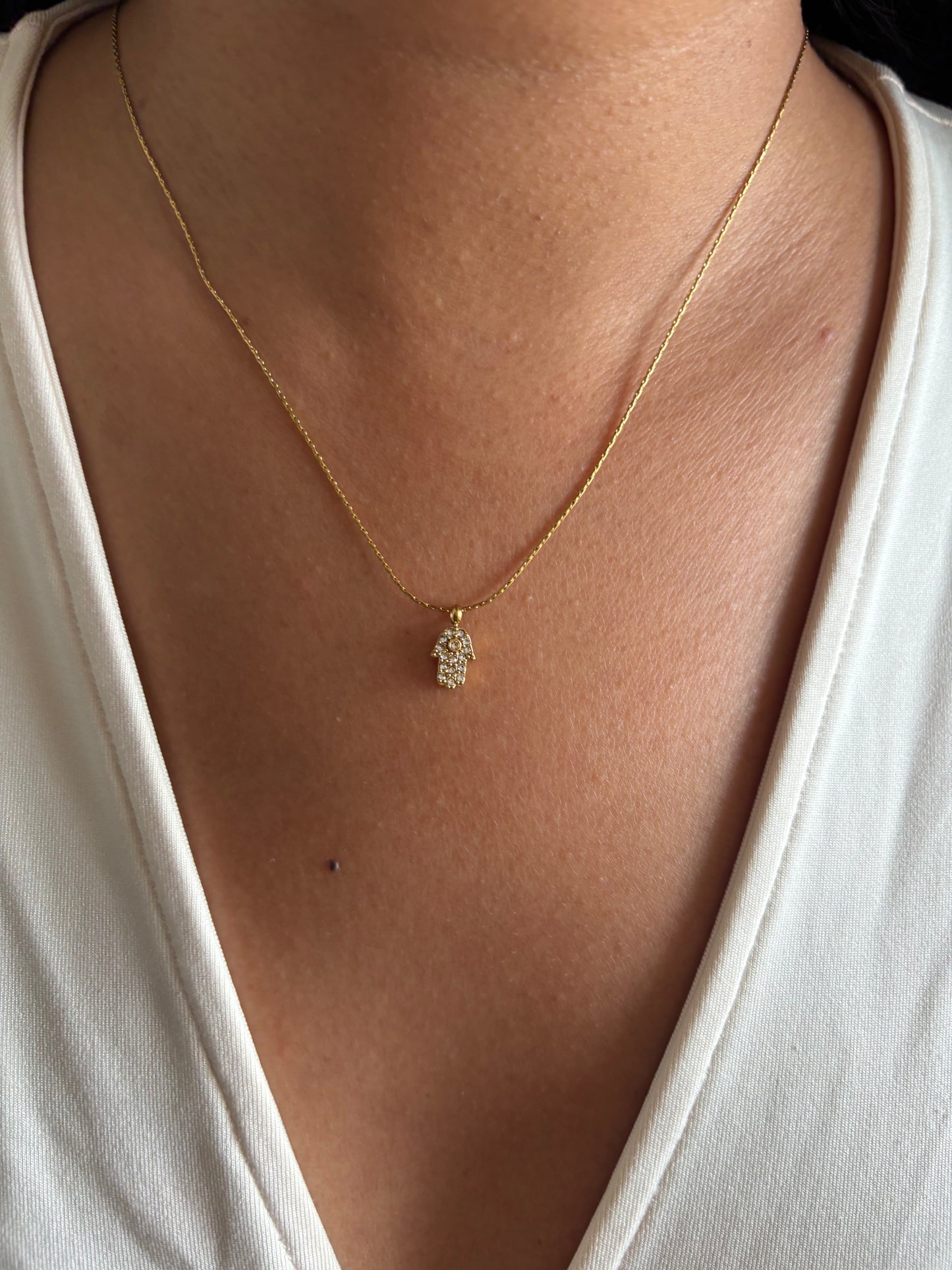 Dainty Hamza Necklace