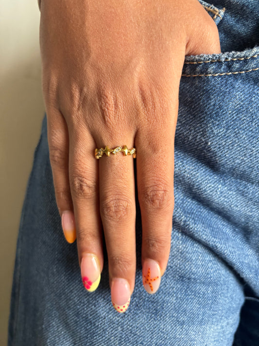 Shinning Studded Adjustable Ring