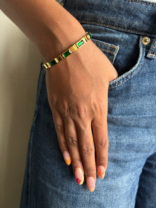 Classic Emerald Bracelet