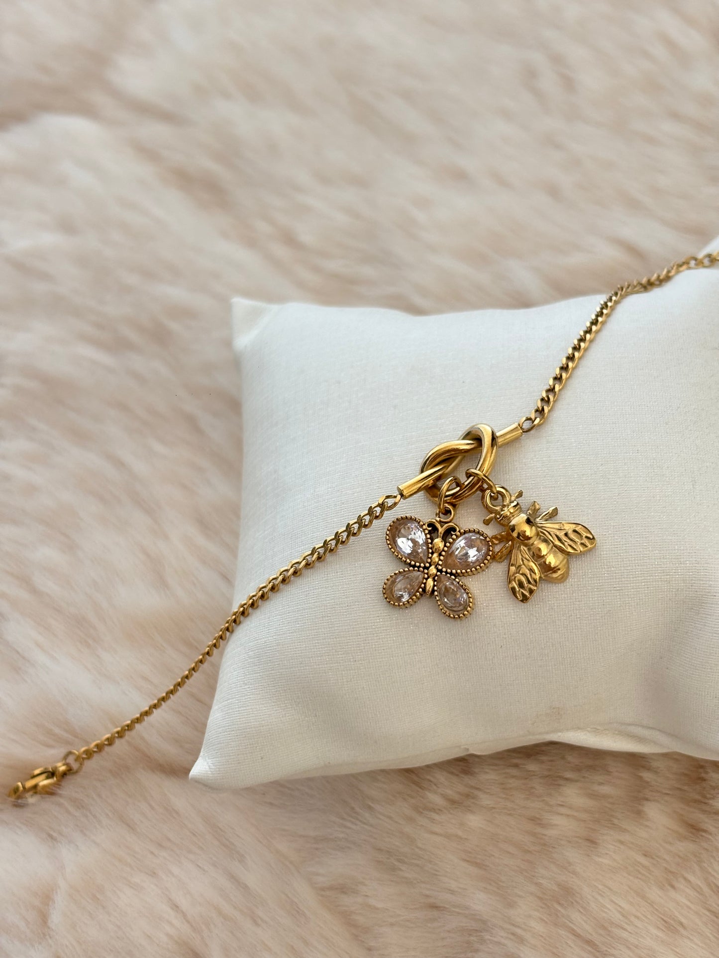 Bliss Bee Charm bracelet