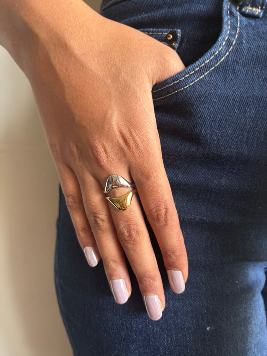 Miu Dual Tone Ring (size 7to8 )
