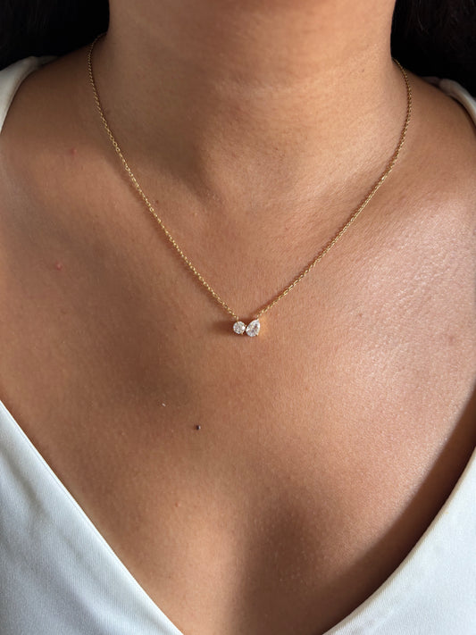 Mini luxe Solitaire Necklace