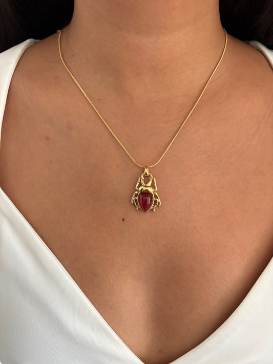 Lady Bee Necklace