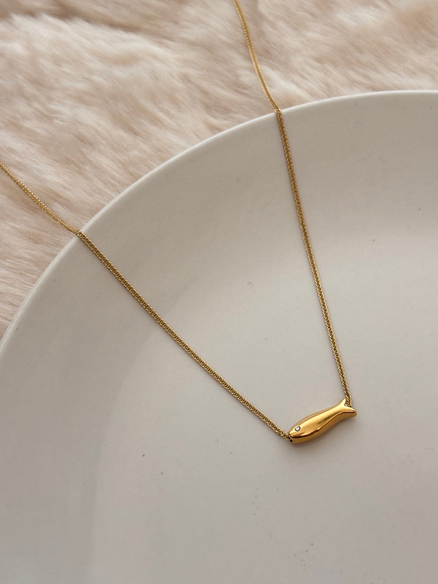 Minimal Fish Necklace