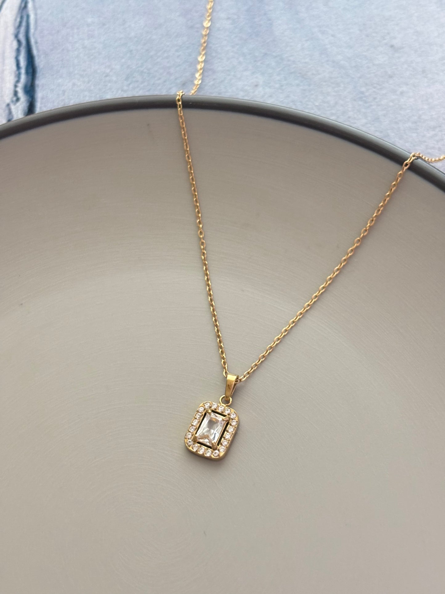 Emerald Halo Studded Necklace