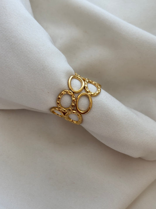 Novara Adjustable Ring