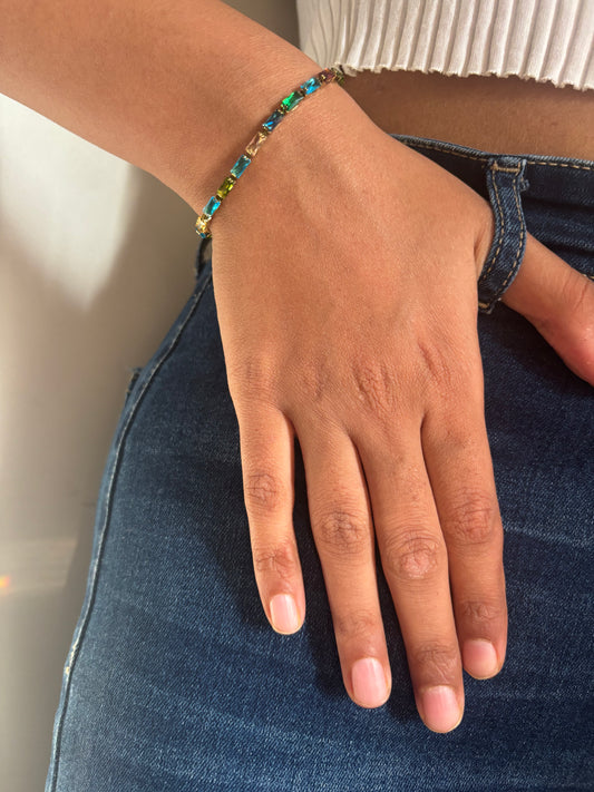 Multi-color Pull Up Bracelet