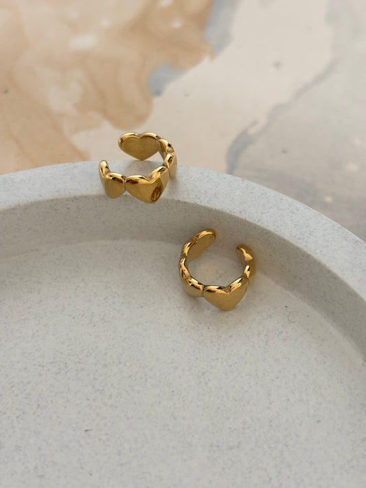 Heart Earcuff