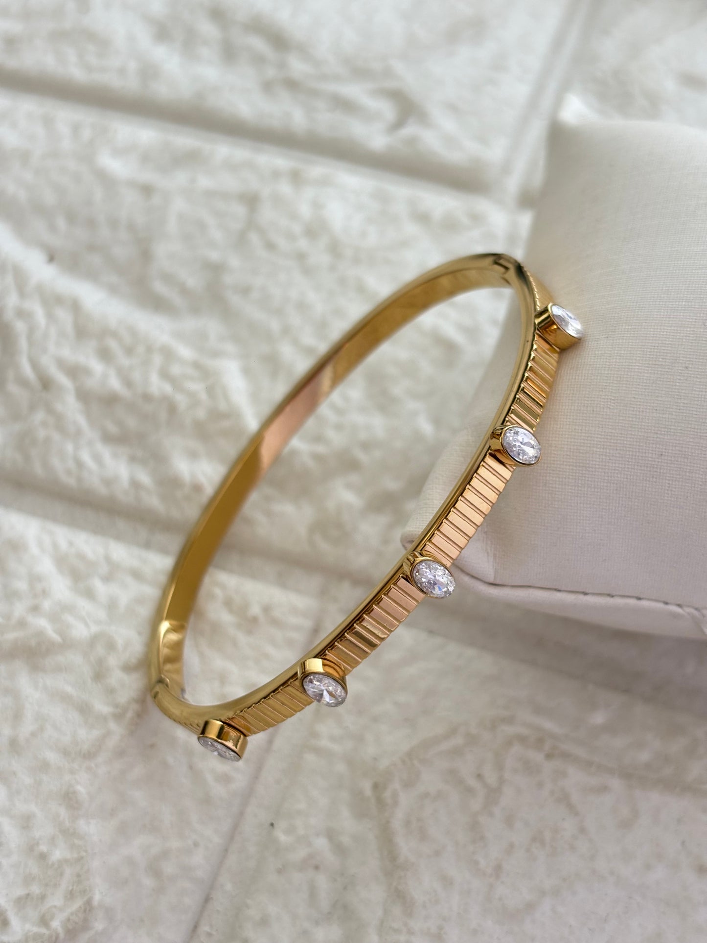 Oviana Studded Bracelet (Large)