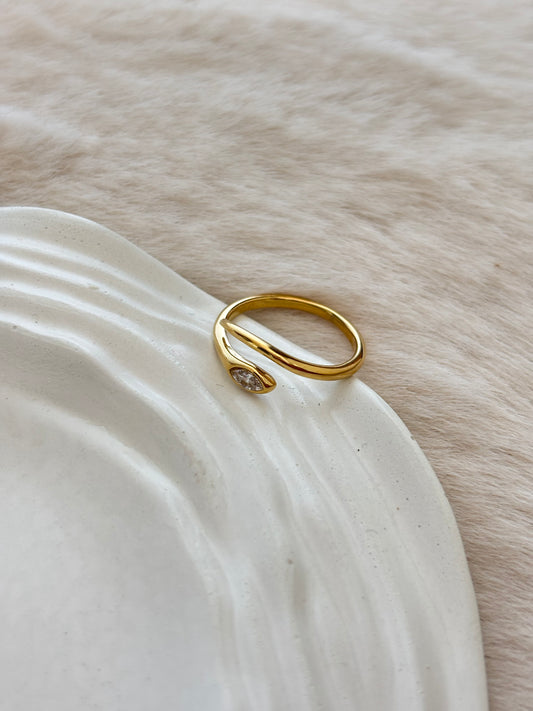 Stella Adjustable Ring